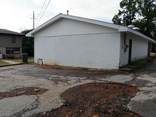 258 S Main St, Cornelia, GA 30531 photo 12