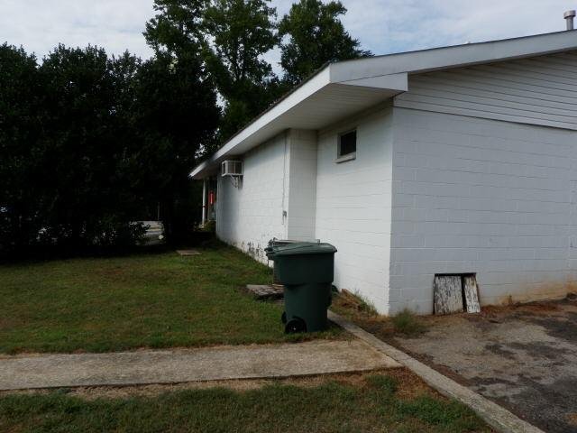 258 S Main St, Cornelia, GA 30531 photo 11