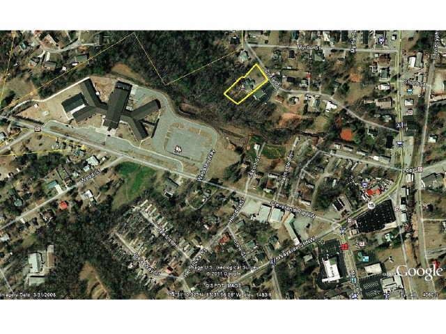 282 Circle Dr, Cornelia, GA 30531 photo 1