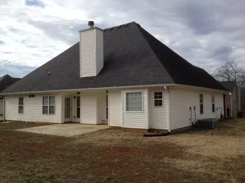 25 Lakeside Trl, Covington, GA 30016 photo 2