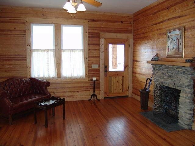 72 S Main St, Jasper, GA 30143 photo 3