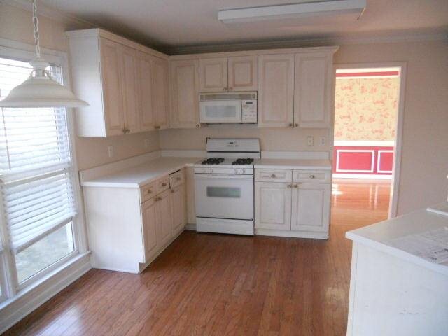 3940 Preston Ct, Suwanee, GA 30024 photo 11