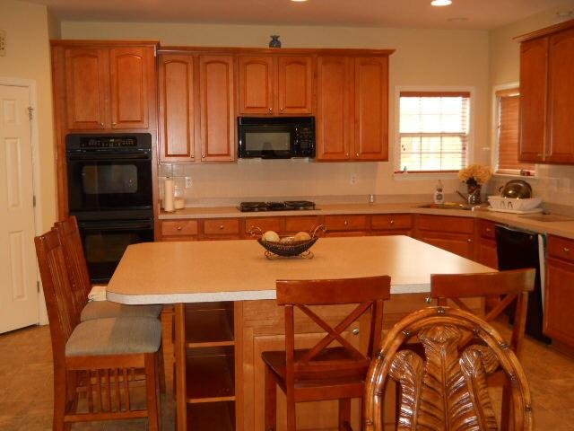 355 Linkmere Ln, Covington, GA 30014 photo 2