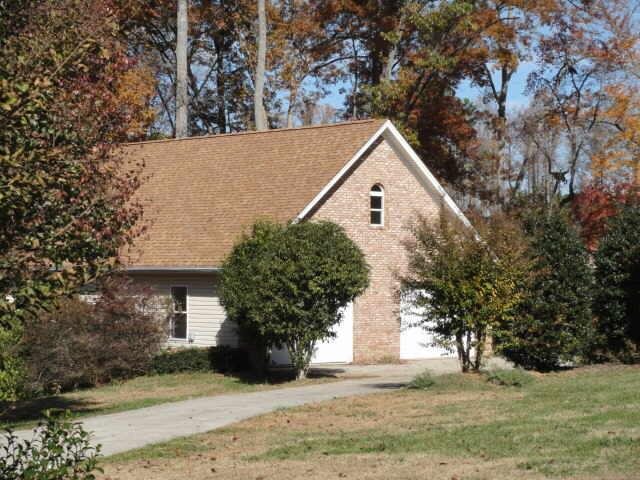 152 Springbrook Dr, Cornelia, GA 30531 photo 2