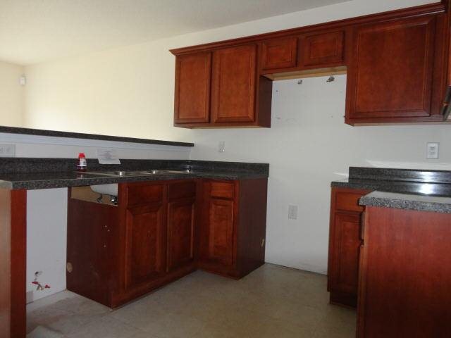 115 Crestfield Cir, Covington, GA 30016 photo 4