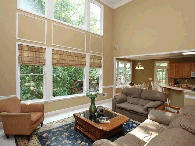 212 Forestview Dr, Suwanee, GA 30024 photo 7