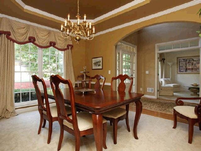 212 Forestview Dr, Suwanee, GA 30024 photo 4