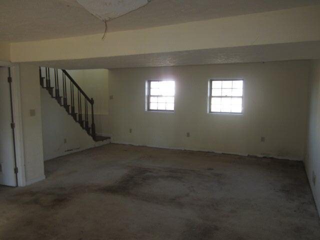 320 Harold Dr, Mcdonough, GA 30253 photo 4