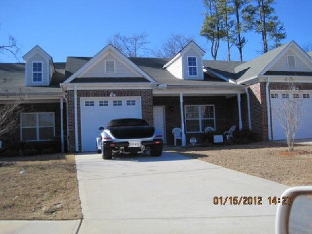 280 Rosenwald Ln, Hampton, GA 30228 photo 1