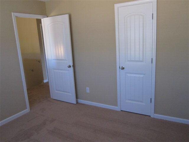 124 Back Cedar Ln, Centerville, GA 31028 photo 4