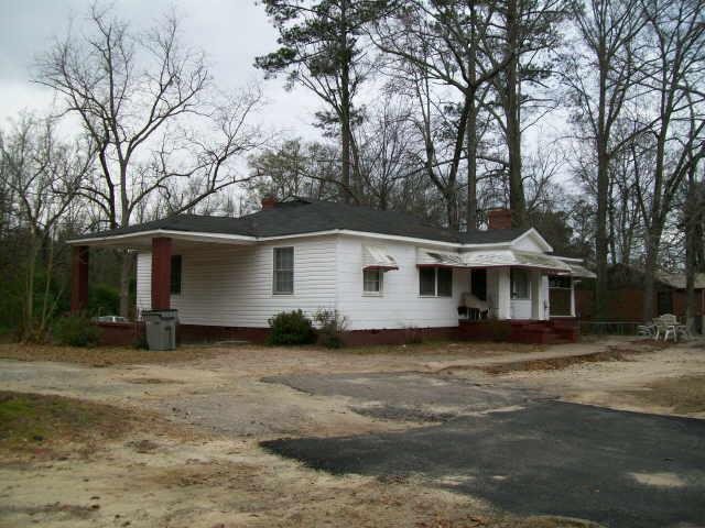 716 Colquitt St, Lagrange, GA 30241 photo 1