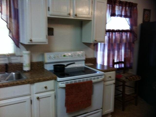 716 Colquitt St, Lagrange, GA 30241 photo 3
