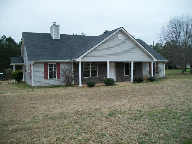 230 Dub Walker Rd, Jackson, GA 30233 photo 2