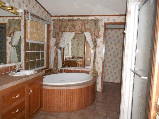 839 Old Mize Rd, Toccoa, GA 30577 photo 10