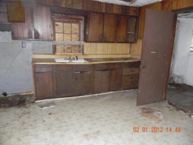 322 Walker Dr, Monroe, GA 30655 photo 5