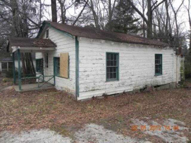 322 Walker Dr, Monroe, GA 30655 photo 3