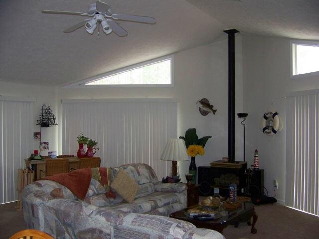 83 Riverbend Dr, Lagrange, GA 30240 photo 2