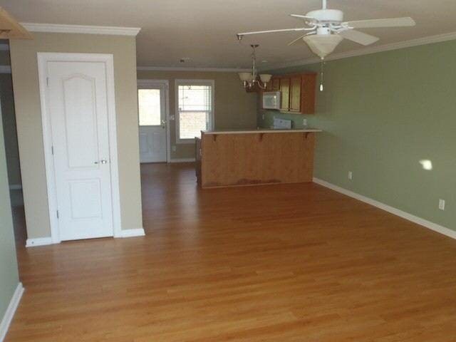 232 Epps Bridge Rd #3D, Athens, GA 30606 photo 3