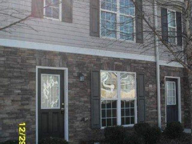 1831 Grove Way, Hampton, GA 30228 photo 1