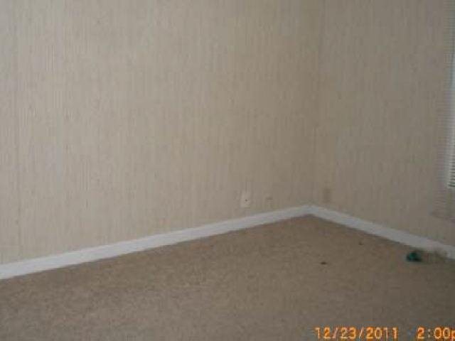 233 Pinewood Dr, Cornelia, GA 30531 photo 4