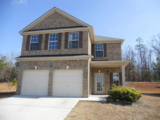 120 Silver Willow Walk, Covington, GA 30016 photo 1
