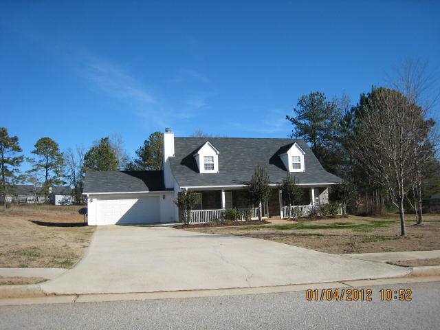 80 Valley View Dr, Covington, GA 30016 photo 1