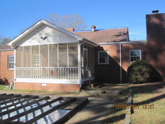 481 Scott St, Commerce, GA 30529 photo 1