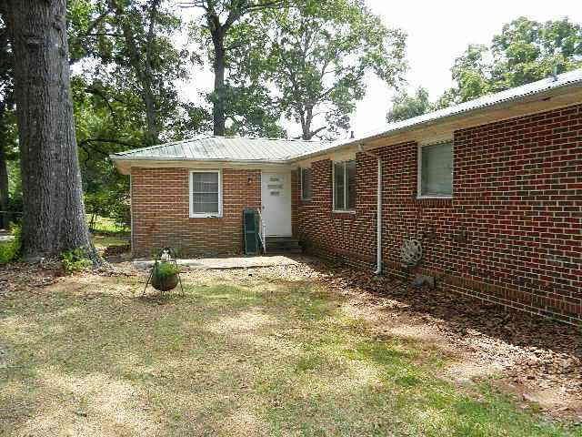 315 Valley Dr, Toccoa, GA 30577 photo 12