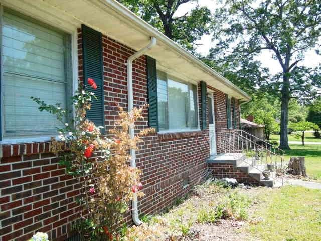 315 Valley Dr, Toccoa, GA 30577 photo 16