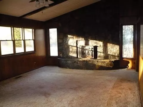 207 Tatum Hts, Lagrange, GA 30240 photo 3