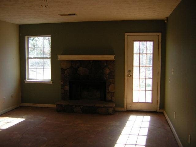 70 Somerset Dr, Covington, GA 30016 photo 2