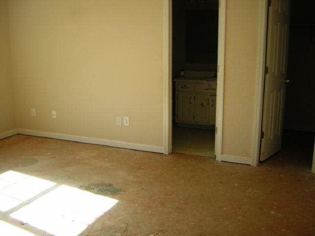 70 Somerset Dr, Covington, GA 30016 photo 3