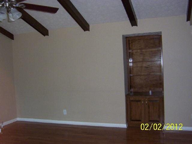 358 Hickory Ter, Lagrange, GA 30241 photo 3