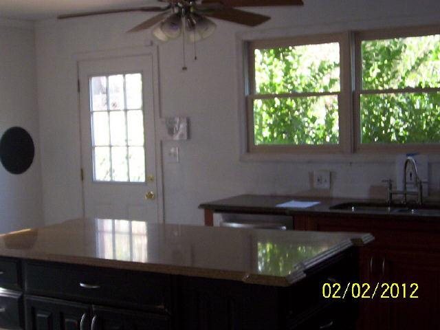 358 Hickory Ter, Lagrange, GA 30241 photo 9