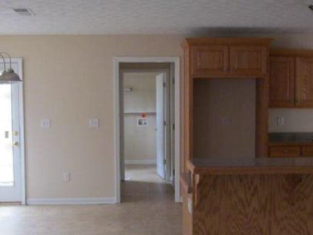 40 Cindy Cir, Covington, GA 30016 photo 7