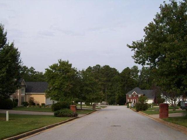 40 Cindy Cir, Covington, GA 30016 photo 3
