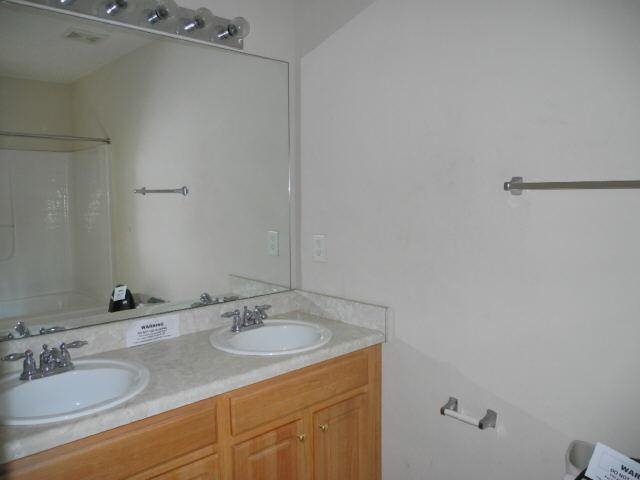 2187 Miranda Dr, Morrow, GA 30260 photo 9