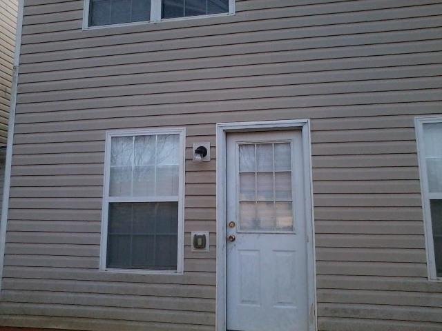 25 Lakeside Cir, Covington, GA 30016 photo 2