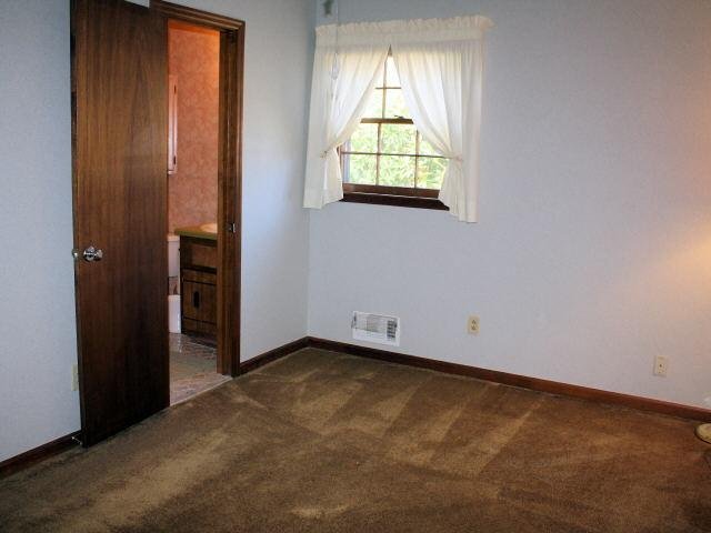6594 Meadowbrook Ln, Morrow, GA 30260 photo 9