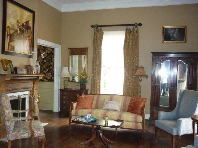 308 E 2nd St, Rome, GA 30161 photo 2