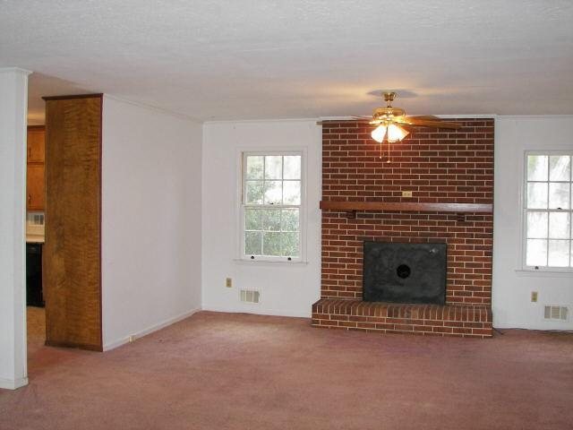 375 Coan Dr, Mcdonough, GA 30252 photo 4