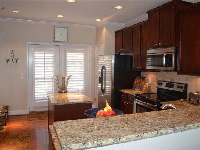 3035 Quantum Ln, Chamblee, GA 30341 photo 3