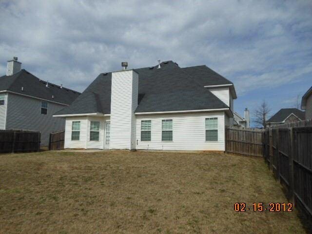 2031 Registry Dr, Hampton, GA 30228 photo 2