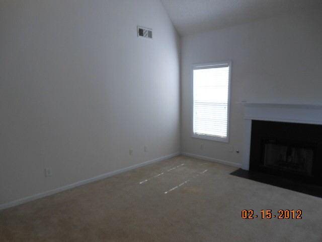 2031 Registry Dr, Hampton, GA 30228 photo 6
