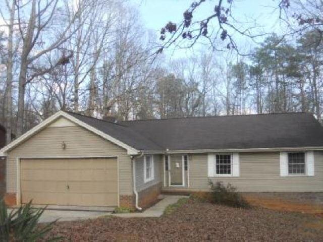 75 Stonewood Dr, Toccoa, GA 30577 photo 1