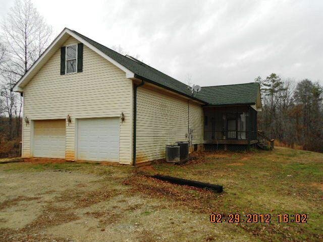 347 Carli Kane Ln, Toccoa, GA 30577 photo 12