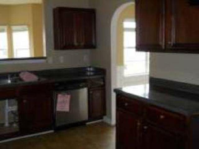 11937 Markham Way, Hampton, GA 30228 photo 2