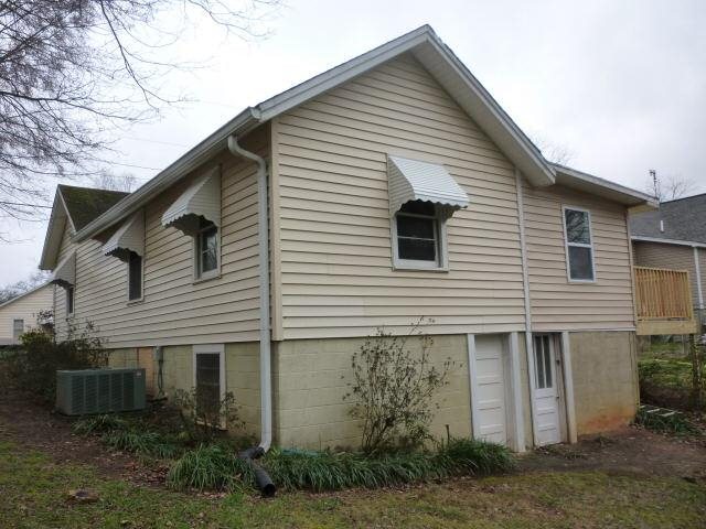 68 Baugh St, Commerce, GA 30529 photo 3