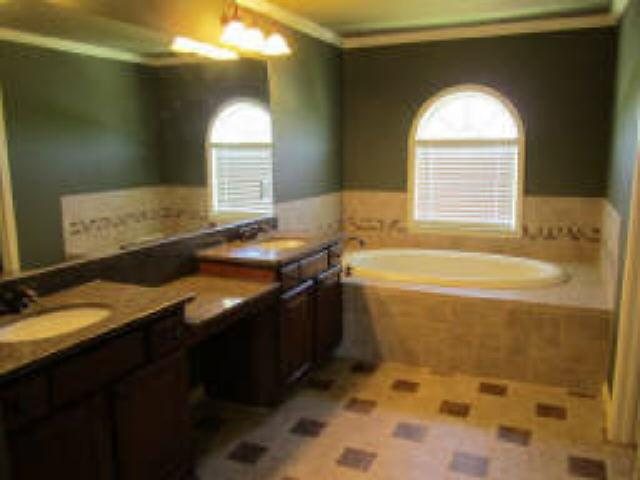 105 Belgian Ct, Hampton, GA 30228 photo 8