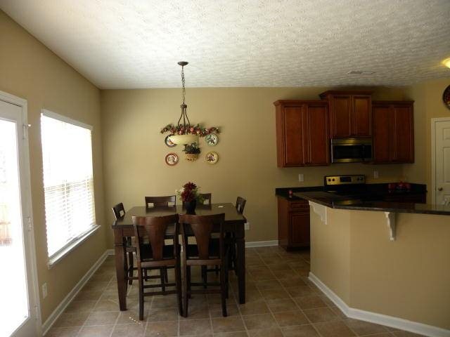 144 Cedar Ridge Dr, Lagrange, GA 30241 photo 8